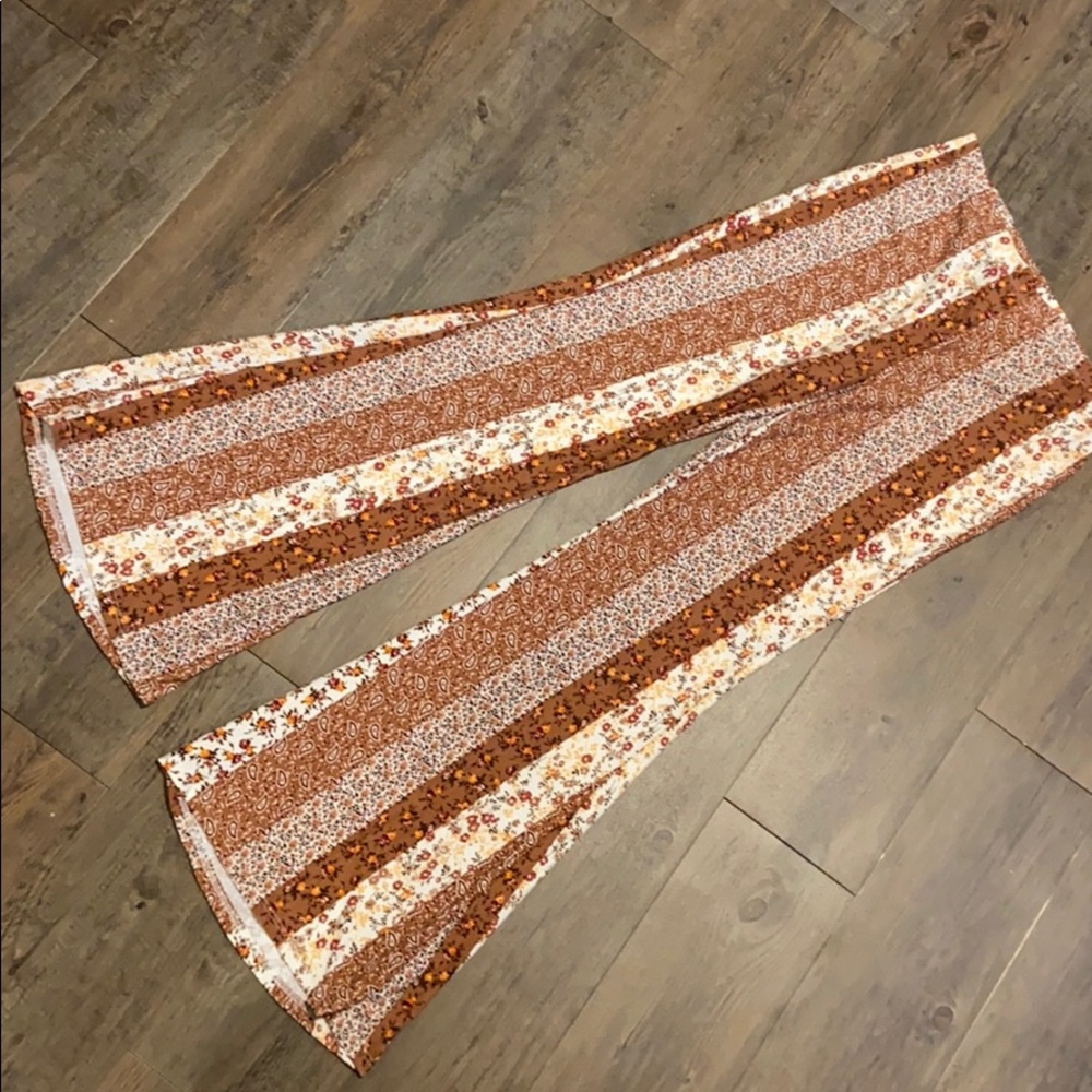 Super soft floral flare pants